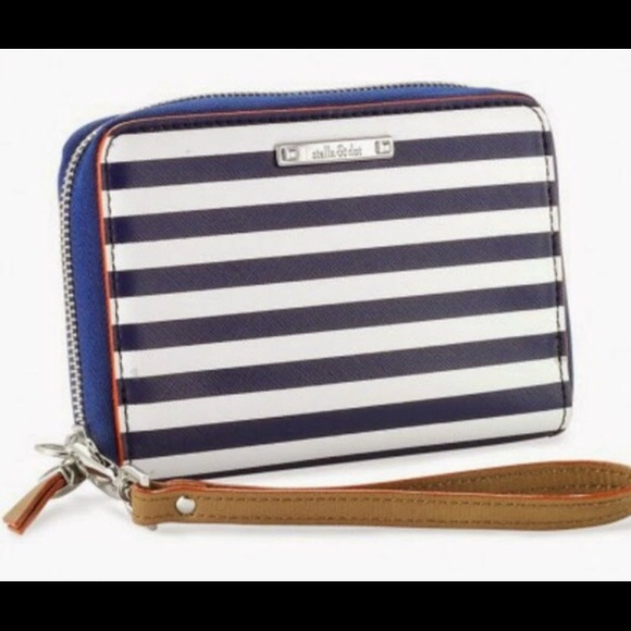 stella and dot wristlet